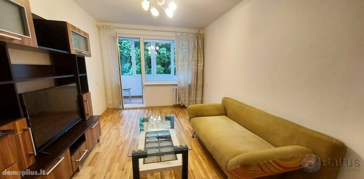 Parduodamas 2 kambarių butas Klaipėdoje, Kauno, Taikos pr.