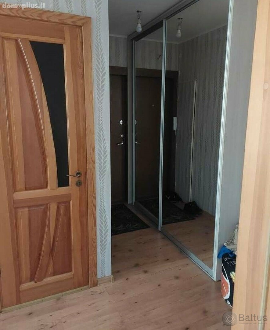 Parduodamas 2 kambarių butas Klaipėdoje, Debrecene, Debreceno g.
