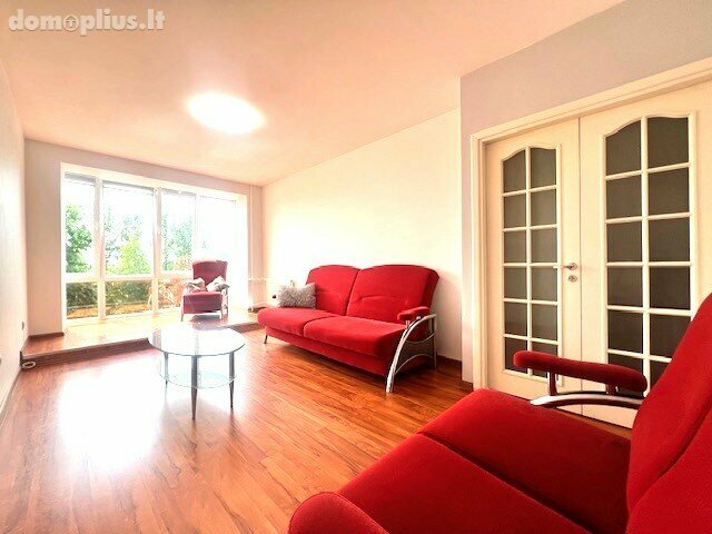 Продается 2 комнатная квартира Šiauliuose, Lieporiuose, Gegužių g.