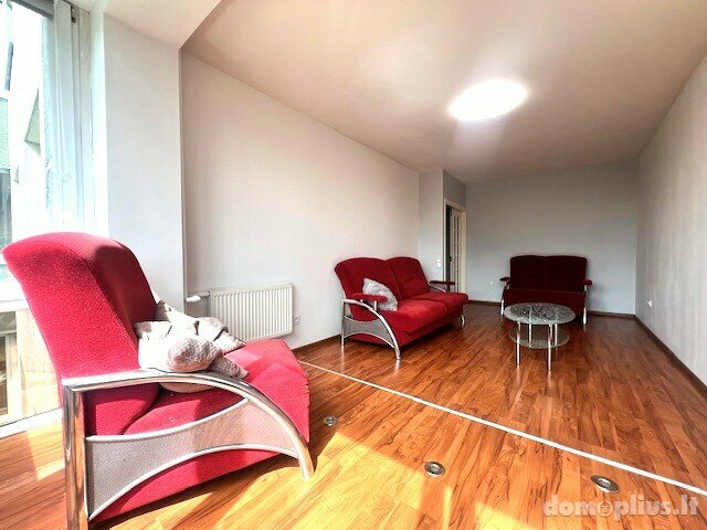 Продается 2 комнатная квартира Šiauliuose, Lieporiuose, Gegužių g.