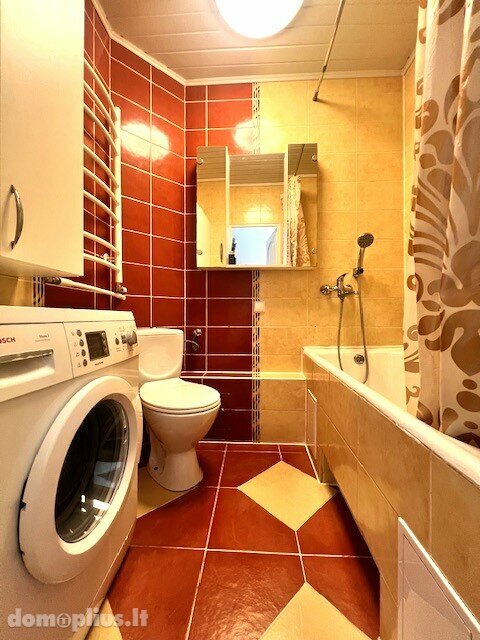 Продается 2 комнатная квартира Šiauliuose, Lieporiuose, Gegužių g.