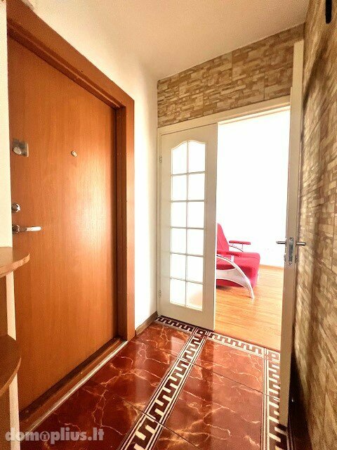 Продается 2 комнатная квартира Šiauliuose, Lieporiuose, Gegužių g.