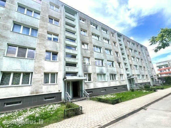 Продается 2 комнатная квартира Šiauliuose, Lieporiuose, Gegužių g.