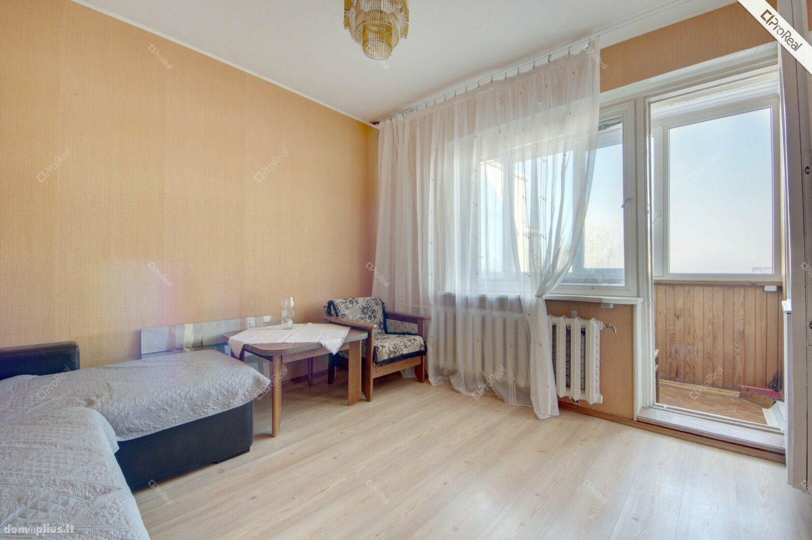 Parduodamas 4 kambarių butas Vilniuje, Šeškinėje, Šeškinės g.