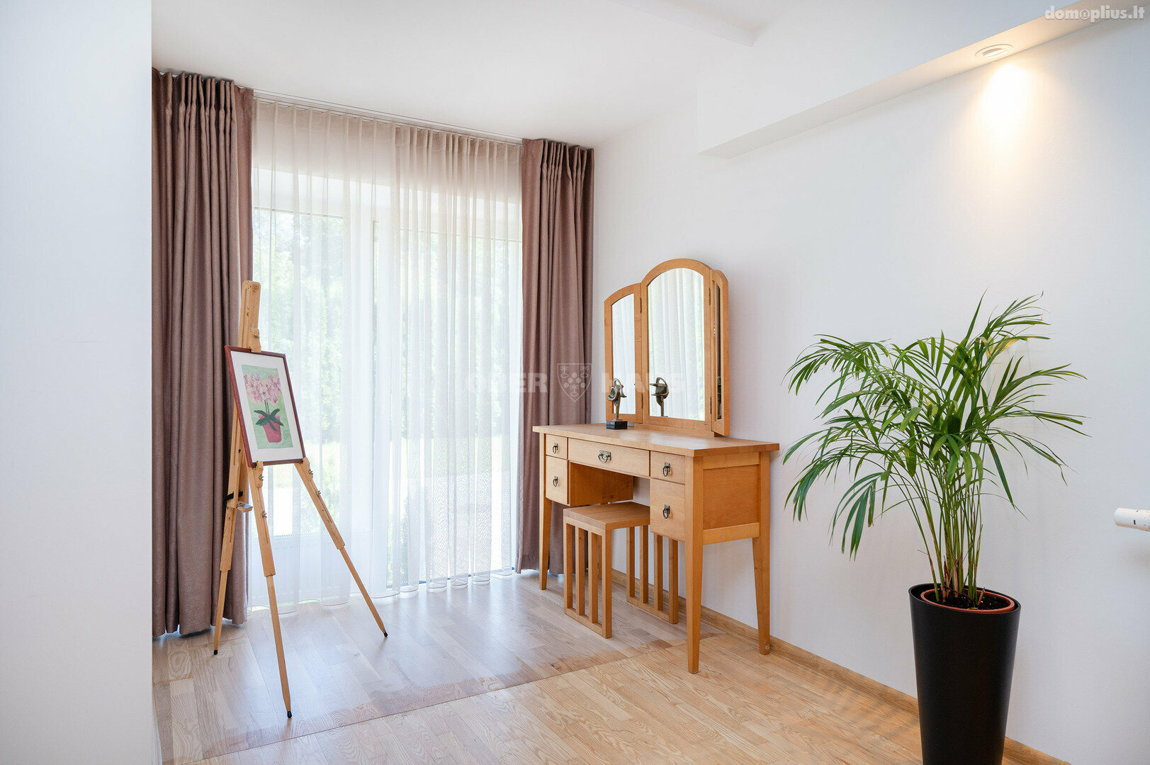 Продается 2 комнатная квартира Vilniuje, Antakalnyje, Nemenčinės pl.