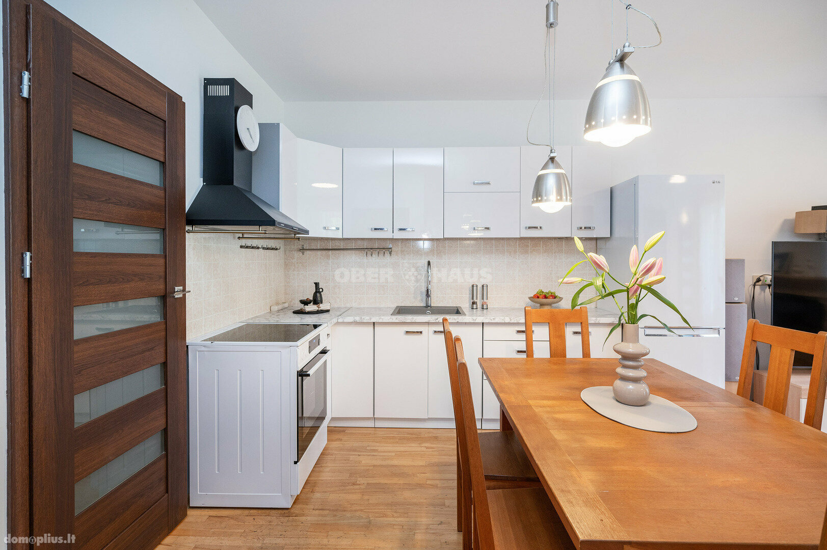 Продается 2 комнатная квартира Vilniuje, Antakalnyje, Nemenčinės pl.