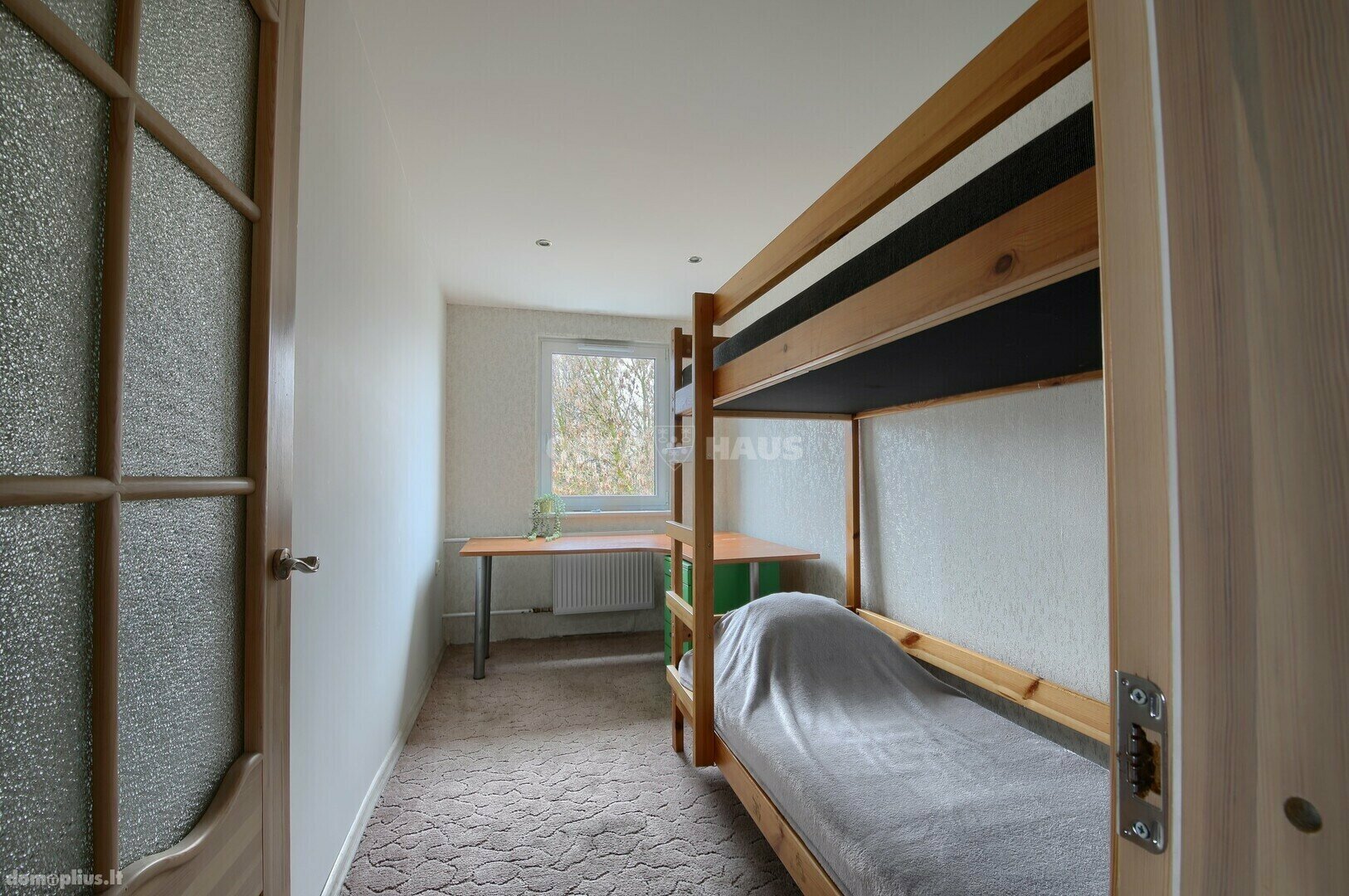 Продается 4 комнатная квартира Vilniuje, Liepkalnyje, Liepkalnio g.