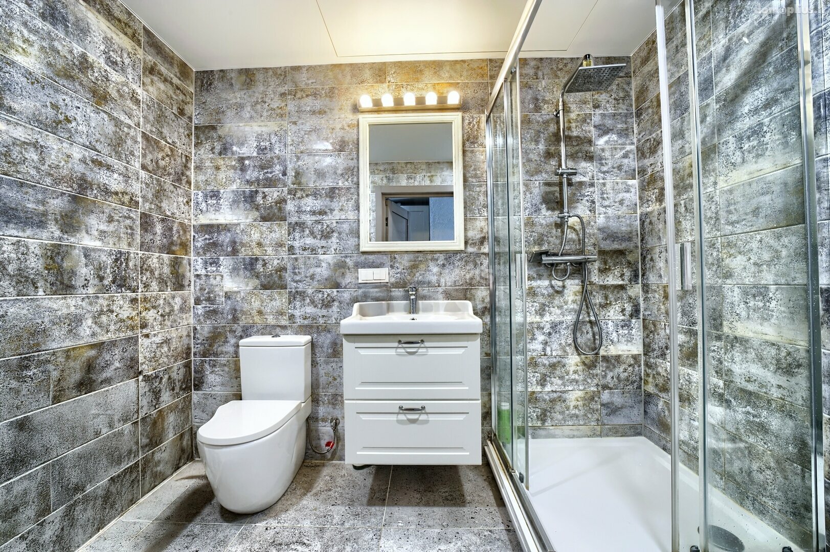 Продается 3 комнатная квартира Vilniuje, Užupyje