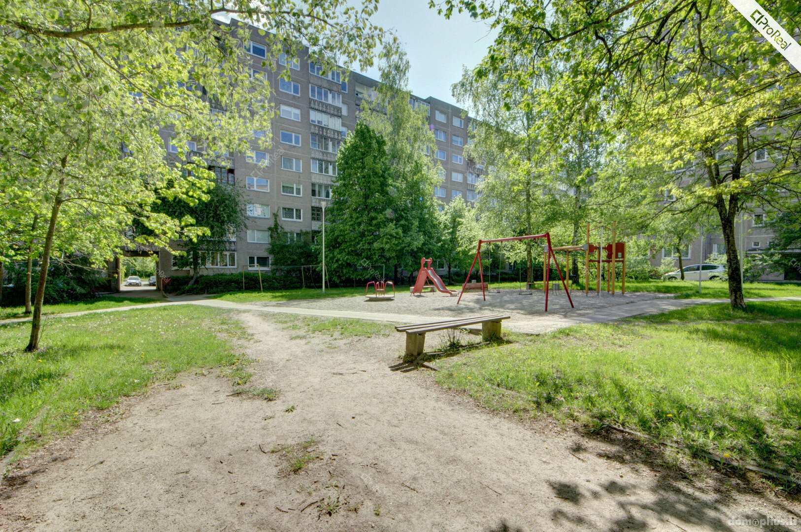 Parduodamas 3 kambarių butas Vilniuje, Šeškinėje, Gelvonų g.