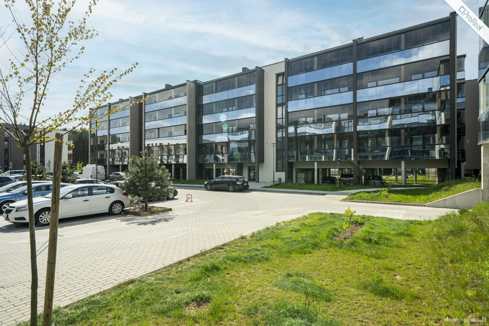 Parduodamas 1 kambario butas Vilniuje, Lazdynėliuose, Lietaus g.