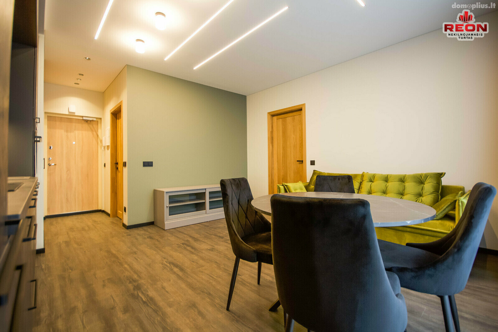 Продается 2 комнатная квартира Vilniuje, Žirmūnuose, Verkių g.