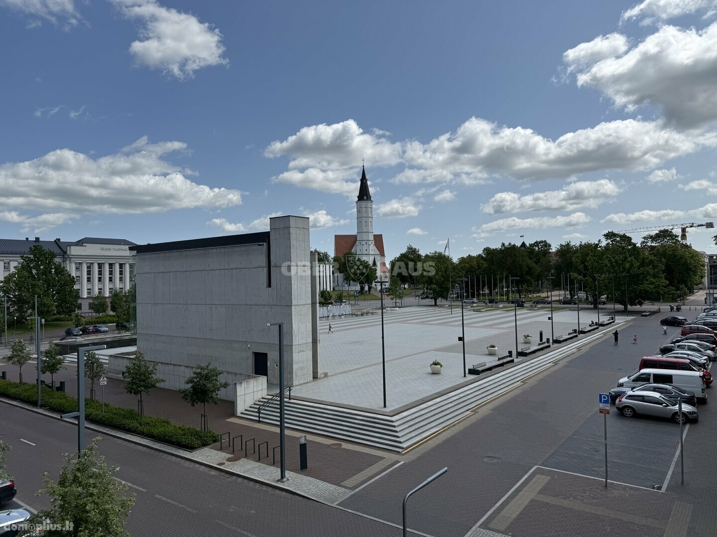 Parduodamas 2 kambarių butas Šiauliuose, Centre, Varpo g.
