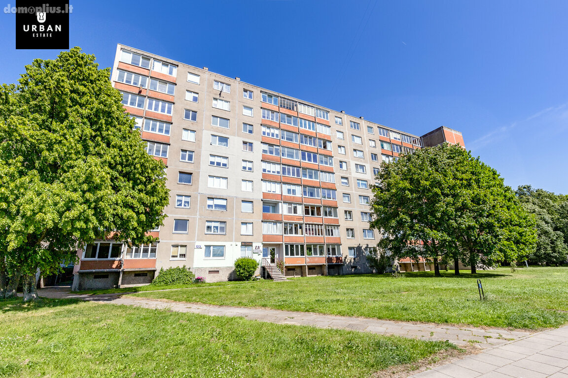 Parduodamas 2 kambarių butas Klaipėdoje, Žardininkuose, Taikos pr.