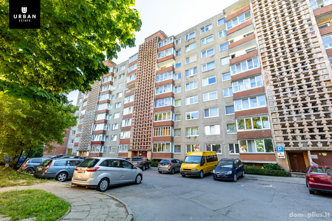 Parduodamas 2 kambarių butas Klaipėdoje, Žardininkuose, Taikos pr.