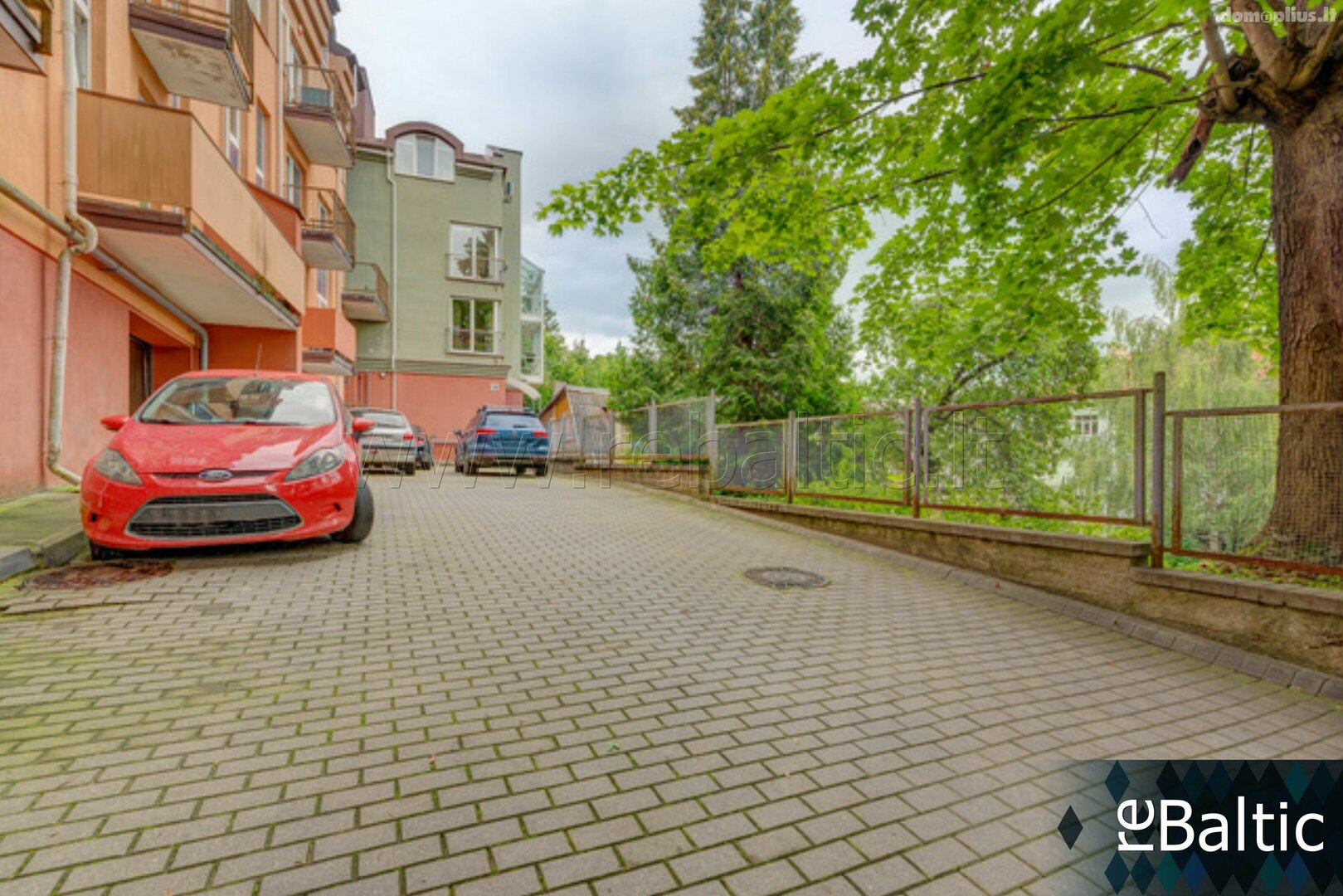 Продается 3 комнатная квартира Vilniuje, Senamiestyje, Pamėnkalnio g.
