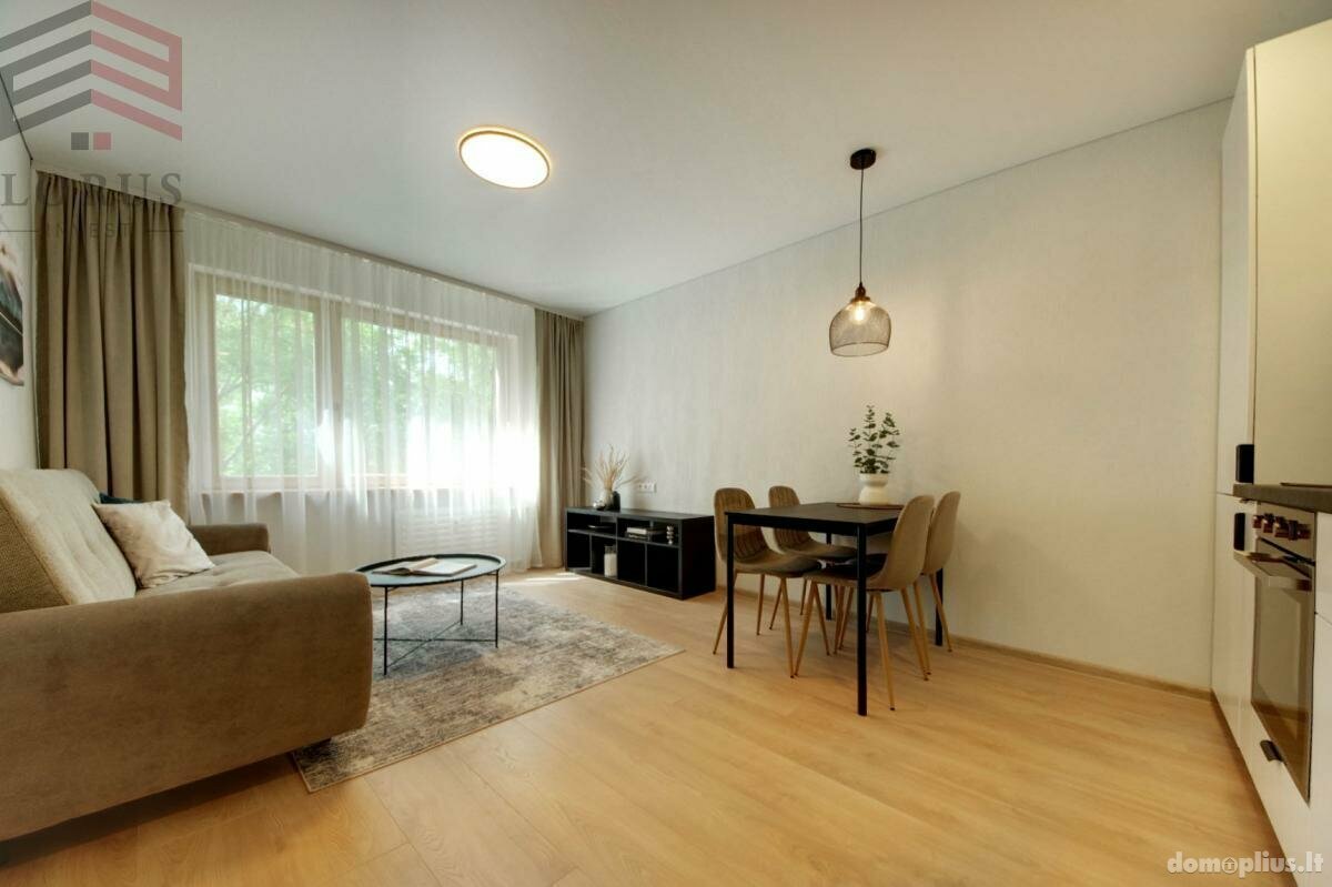 Parduodamas 3 kambarių butas Vilniuje, Pašilaičiuose, Laisvės pr.