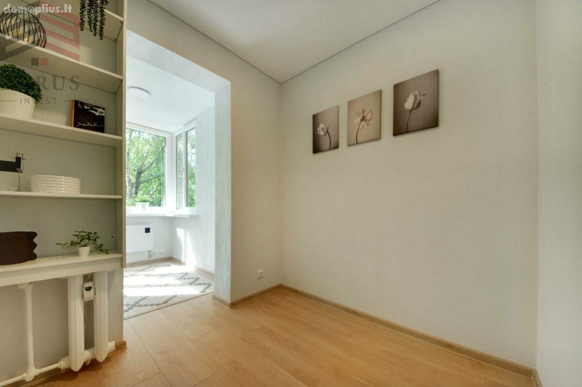 Parduodamas 3 kambarių butas Vilniuje, Pašilaičiuose, Laisvės pr.