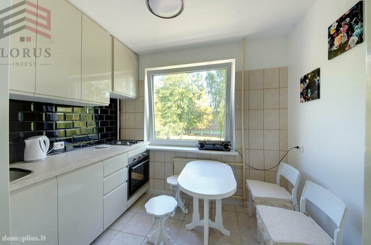 3 kambarių buto nuoma Vilniuje, Viršuliškėse, Tujų g.