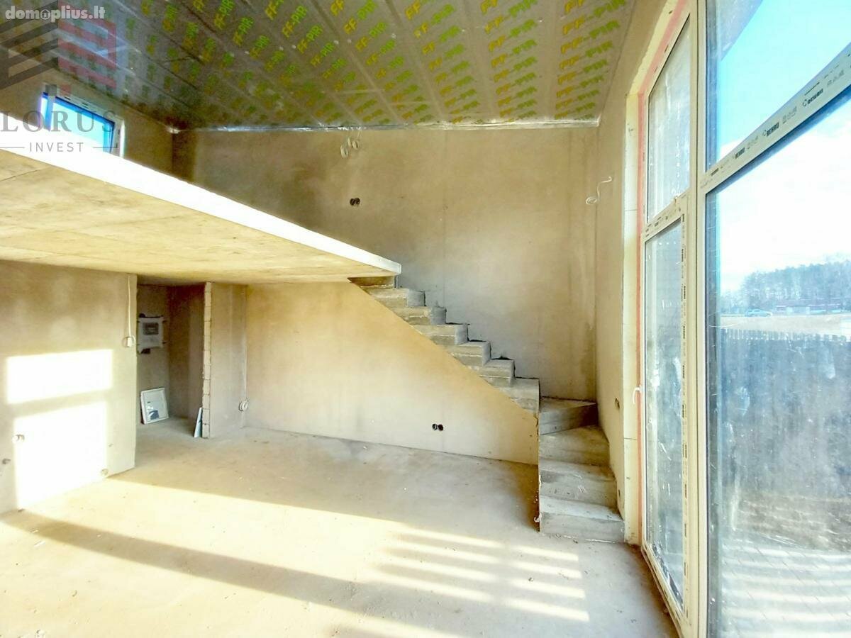 Продается 2 комнатная квартира Vilniuje, Naujininkuose, Aidukaičių g.