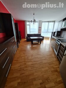Parduodamas 2 kambarių butas Vilniuje, Pašilaičiuose, Perkūnkiemio g.
