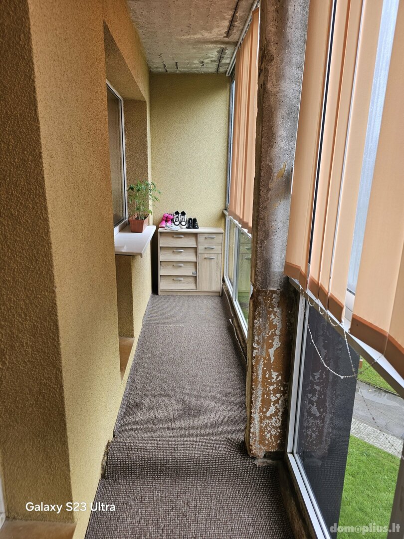 Parduodamas 4 kambarių butas Akmenės rajono sav., Ventoje, Žemaičių g.