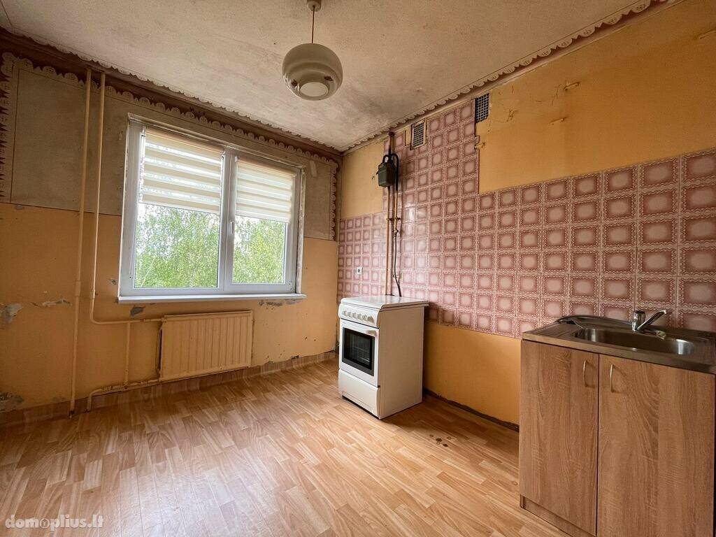 Parduodamas 2 kambarių butas Panevėžyje, Kniaudiškiuose, Molainių g.