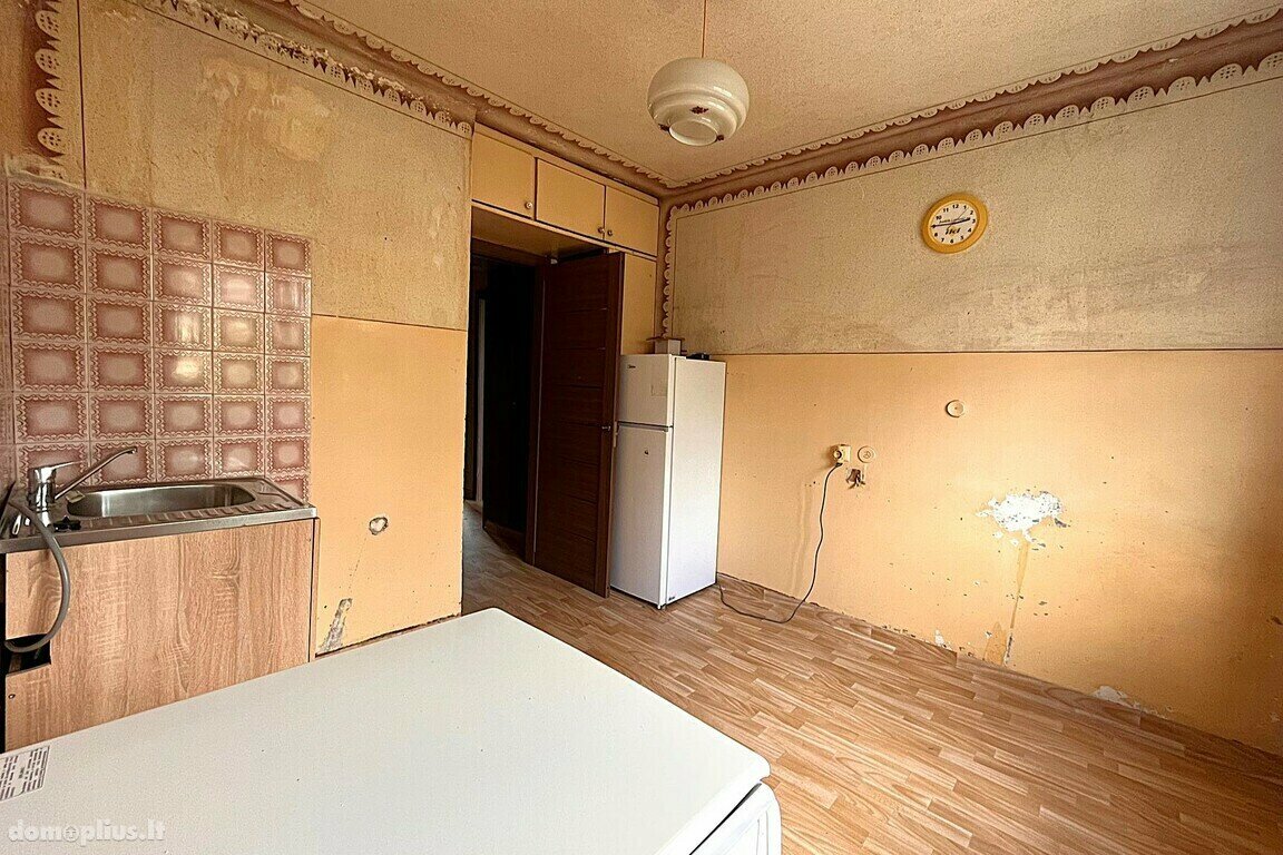 Parduodamas 2 kambarių butas Panevėžyje, Kniaudiškiuose, Molainių g.