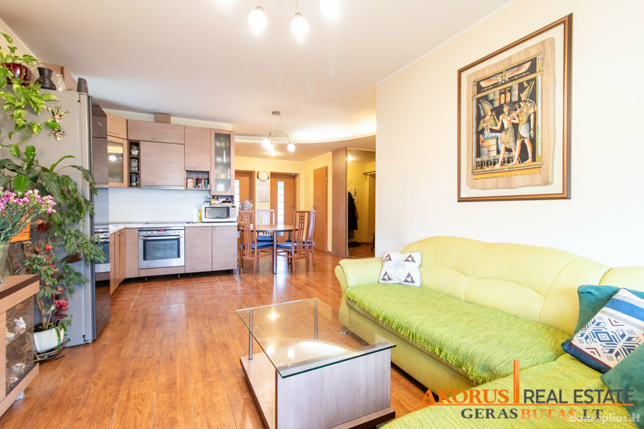 4 rooms apartment for sell Vilniuje, Lazdynuose, Erfurto g.
