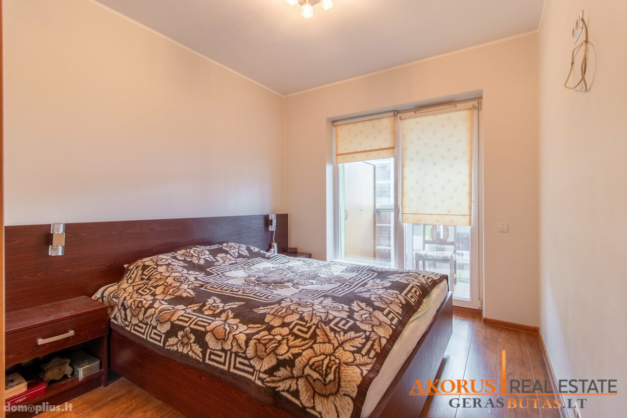 4 rooms apartment for sell Vilniuje, Lazdynuose, Erfurto g.