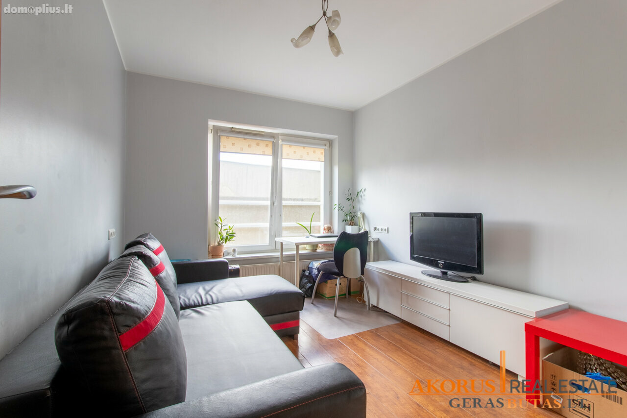 4 rooms apartment for sell Vilniuje, Lazdynuose, Erfurto g.