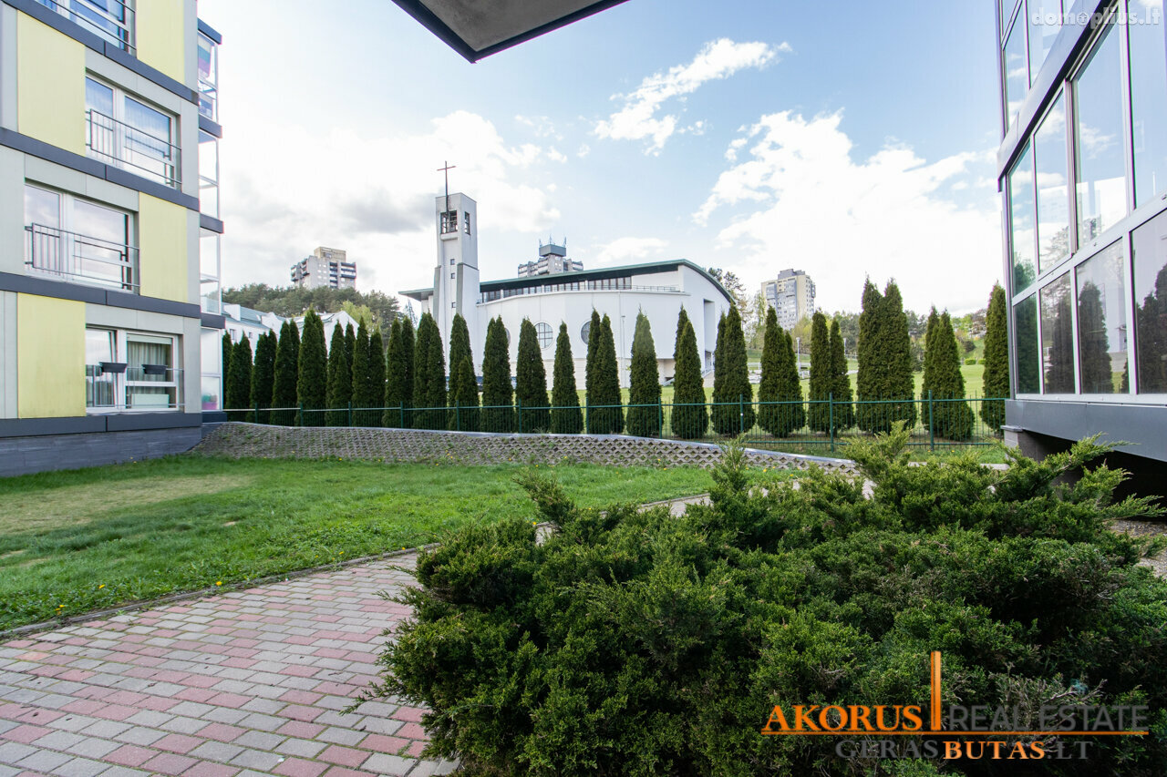4 rooms apartment for sell Vilniuje, Lazdynuose, Erfurto g.