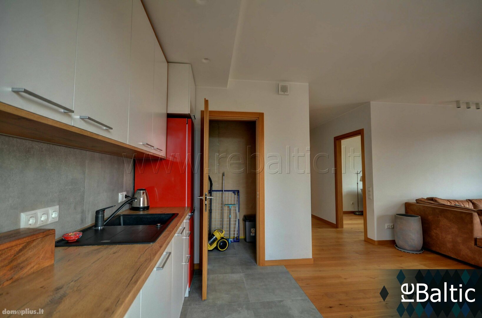 3 rooms apartment for rent Vilniuje, Antakalnyje, Antakalnio g.