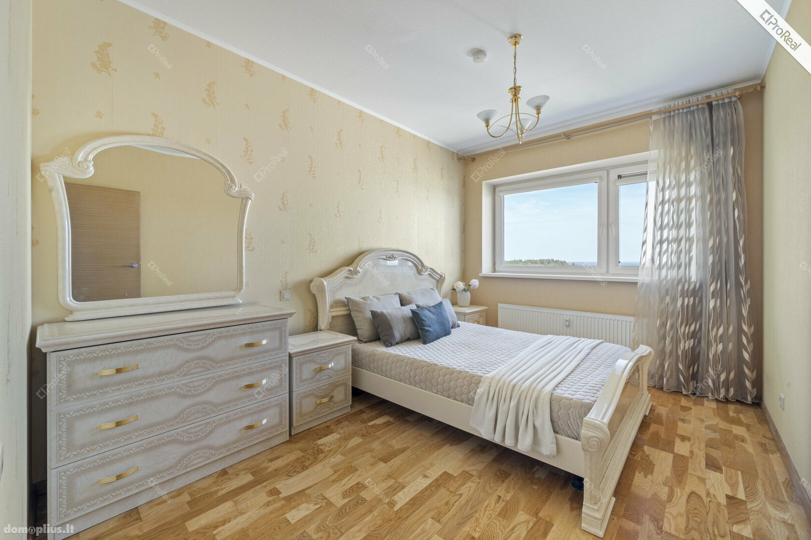 Продается 3 комнатная квартира Vilniuje, Bajoruose, Jono Kairiūkščio g.