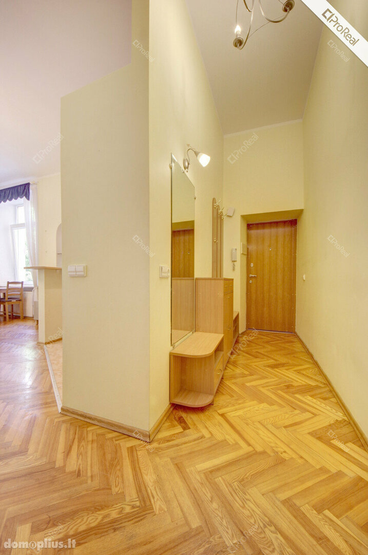 2 kambarių buto nuoma Vilniuje, Senamiestyje, Trakų g.