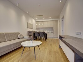 2 rooms apartment for rent Vilniuje, Senamiestyje, Aludarių g.
