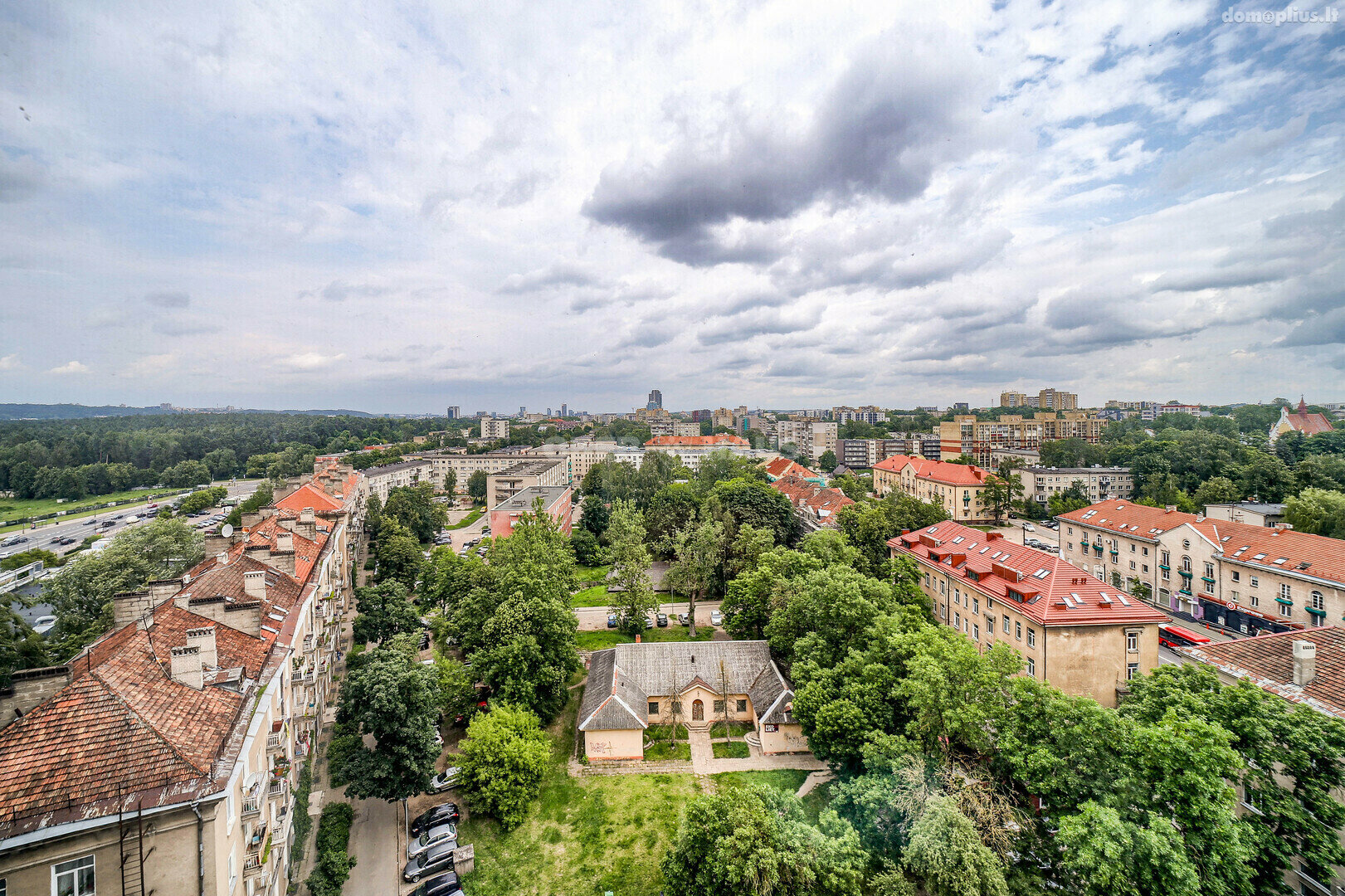 Parduodamas 2 kambarių butas Vilniuje, Vilkpėdėje
