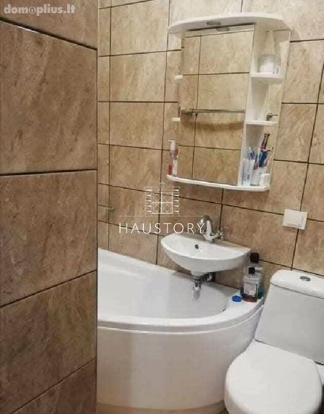 Parduodamas 3 kambarių butas Klaipėdoje, Melnragėje, Molo g.