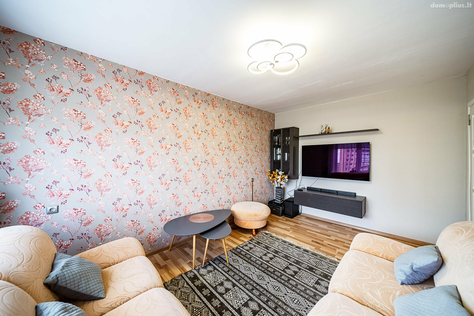 3 rooms apartment for sell Šiauliuose, Dainiuose, Dainų g.