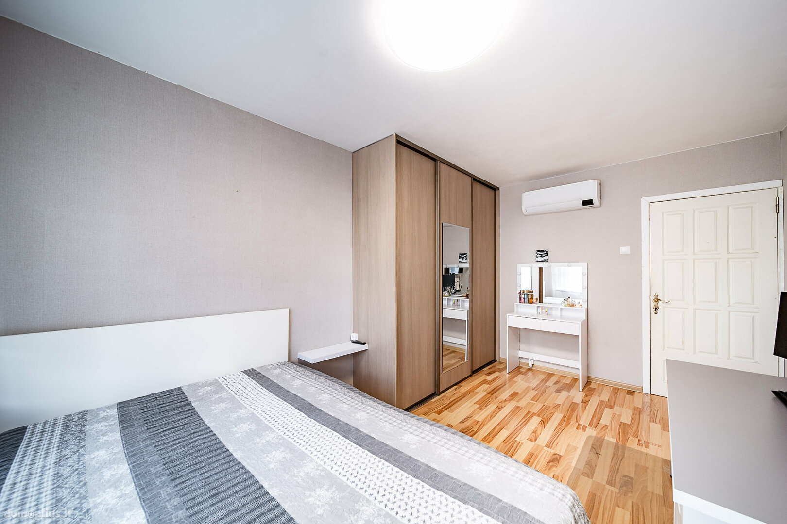 3 rooms apartment for sell Šiauliuose, Dainiuose, Dainų g.