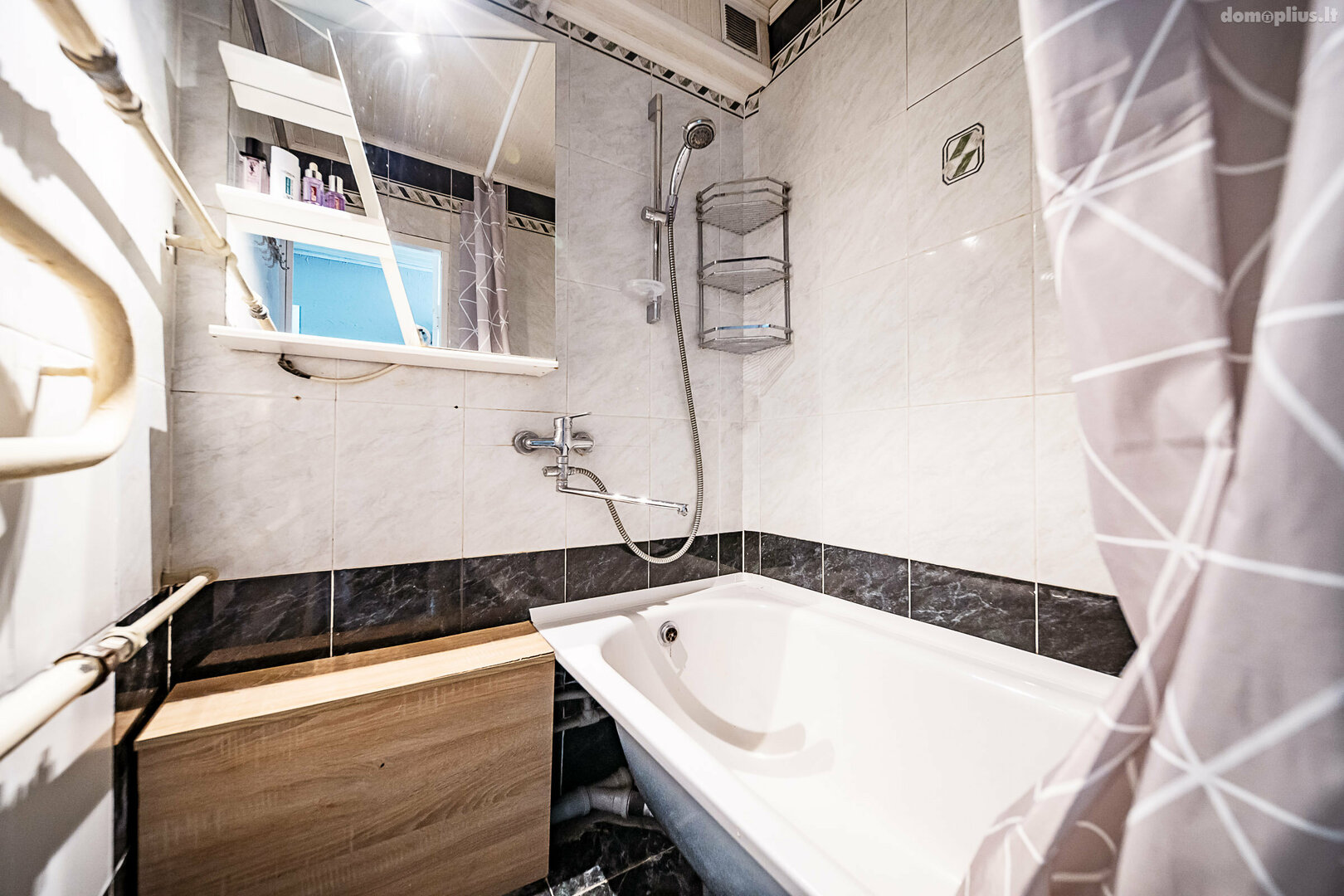 3 rooms apartment for sell Šiauliuose, Dainiuose, Dainų g.