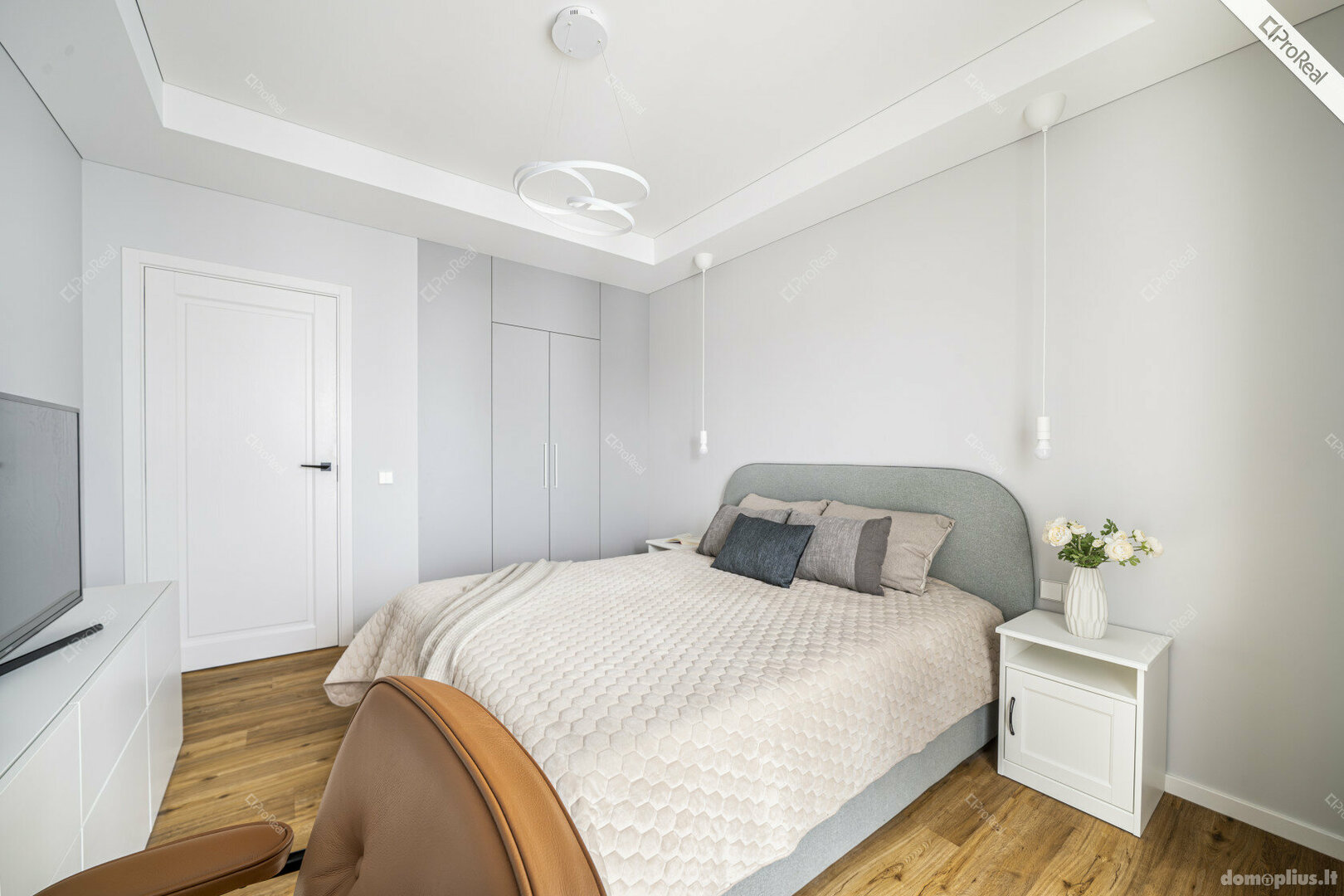 Продается 3 комнатная квартира Vilniuje, Santariškėse, Daujoto g.