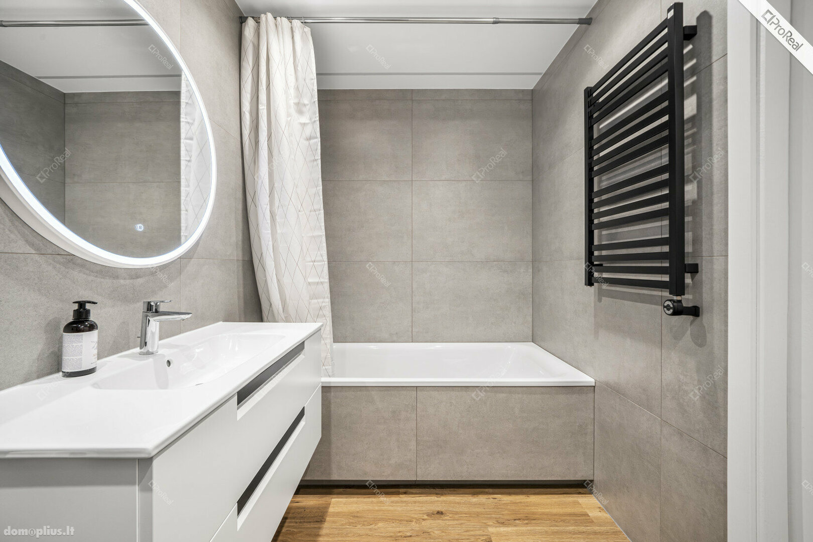 Продается 3 комнатная квартира Vilniuje, Santariškėse, Daujoto g.