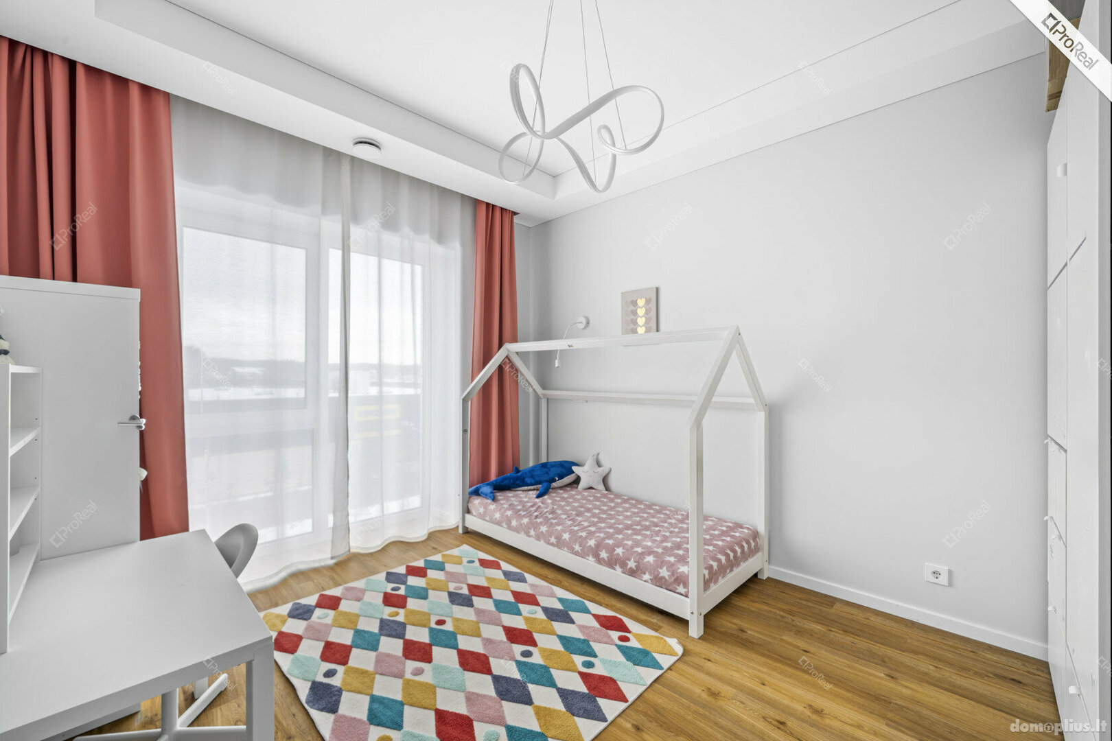 Продается 3 комнатная квартира Vilniuje, Santariškėse, Daujoto g.