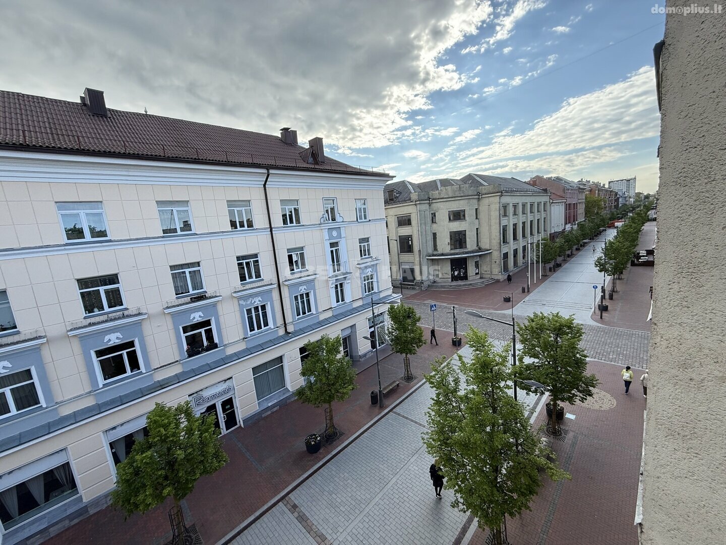 Parduodamas 2 kambarių butas Šiauliuose, Centre, Vilniaus g.