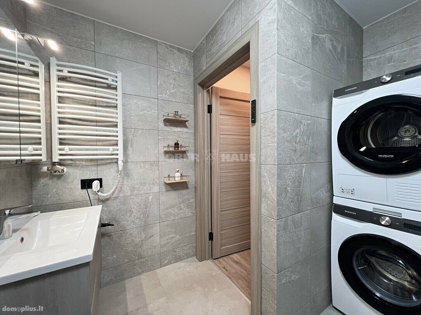 4 rooms apartment for rent Vilniuje, Šnipiškėse, Kernavės g.