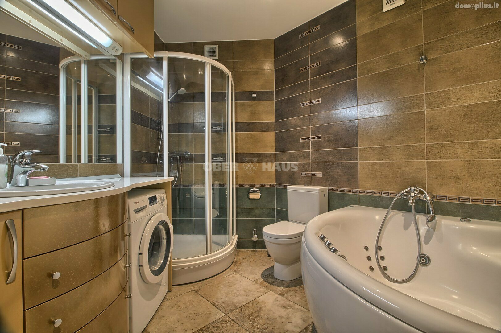 3 kambarių buto nuoma Vilniuje, Užupyje, Krivių g.