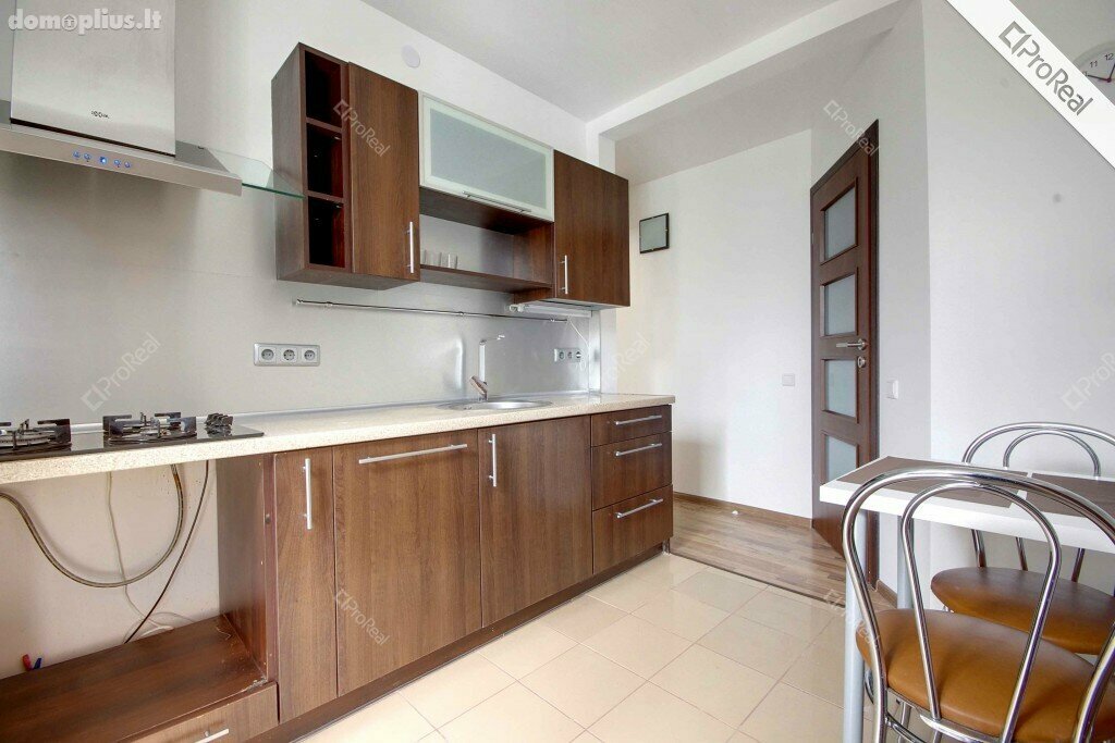 Продается 5 комнатная квартира Vilniuje, Antakalnyje, B. Sruogos g.