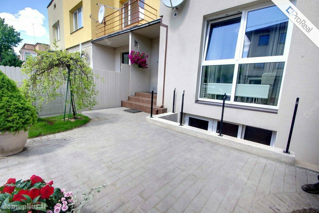 Продается 5 комнатная квартира Vilniuje, Antakalnyje, B. Sruogos g.