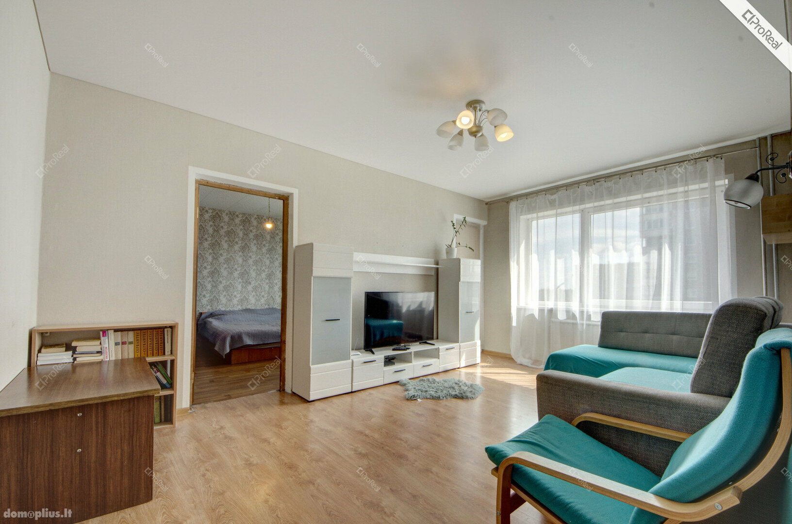 Продается 3 комнатная квартира Vilniuje, Šeškinėje, Gelvonų g.