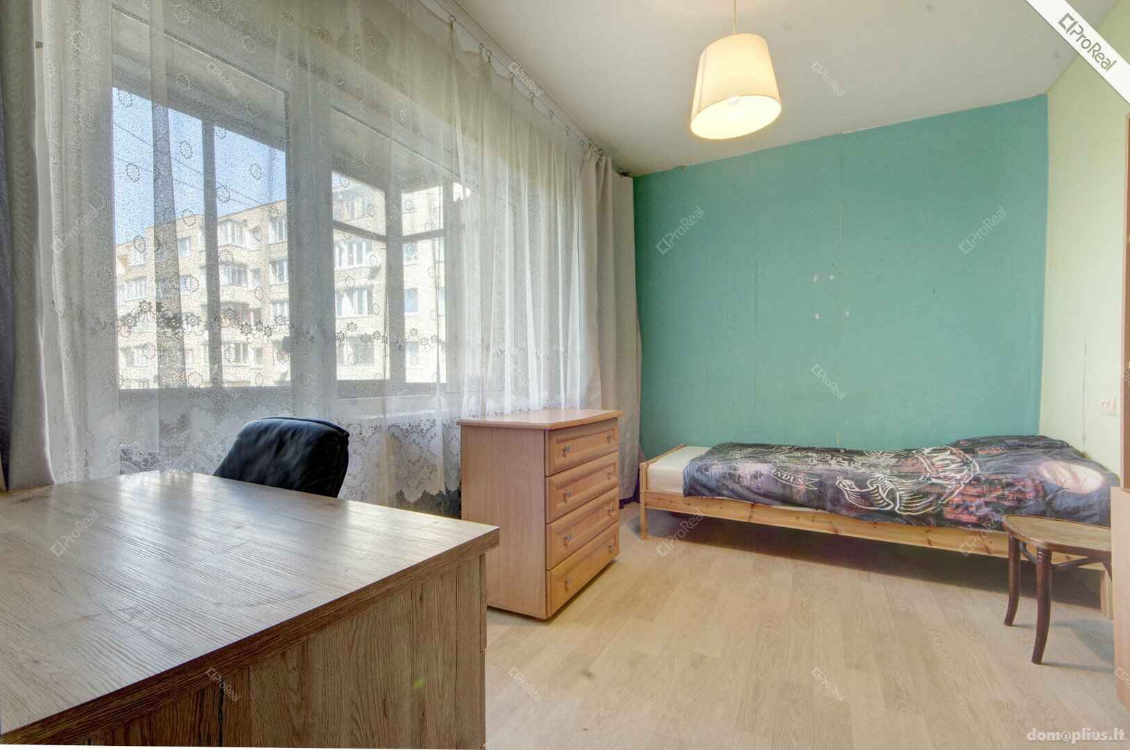 Продается 3 комнатная квартира Vilniuje, Šeškinėje, Gelvonų g.